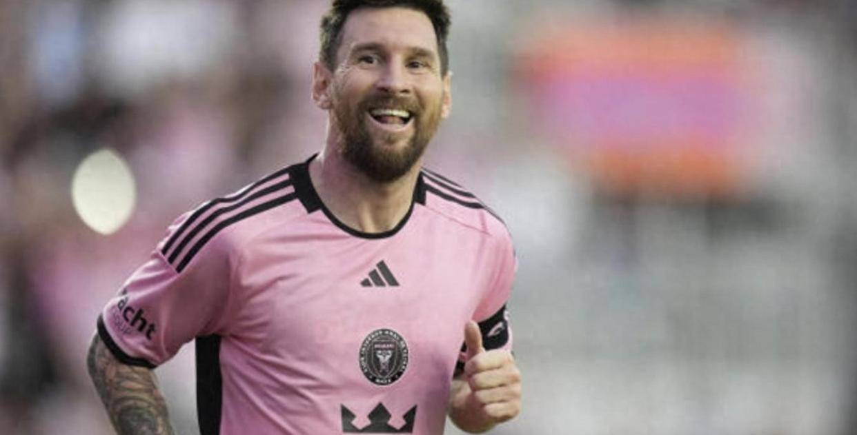 梅西巅峰对决，西亚卡姆与30激战利物浦分钟，出色防守胜负难料！